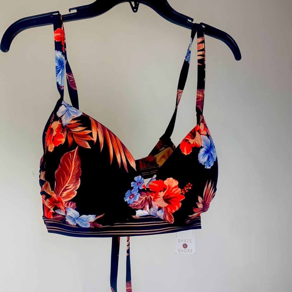 Shade shore  top
